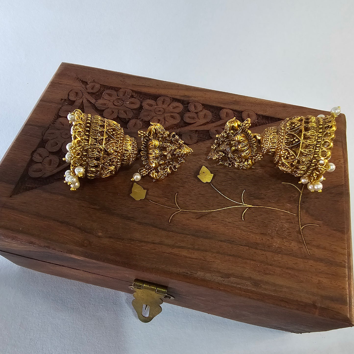 Angel Glitterz – Antique Matt Temple Jhumka Earrings (AG8084)