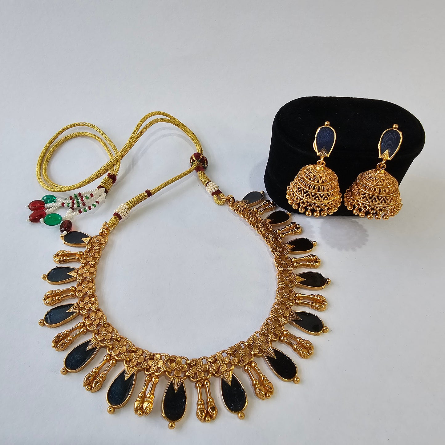 Angel Glitterz – Dark-Toned Drop Accent Necklace Set (AG8099)