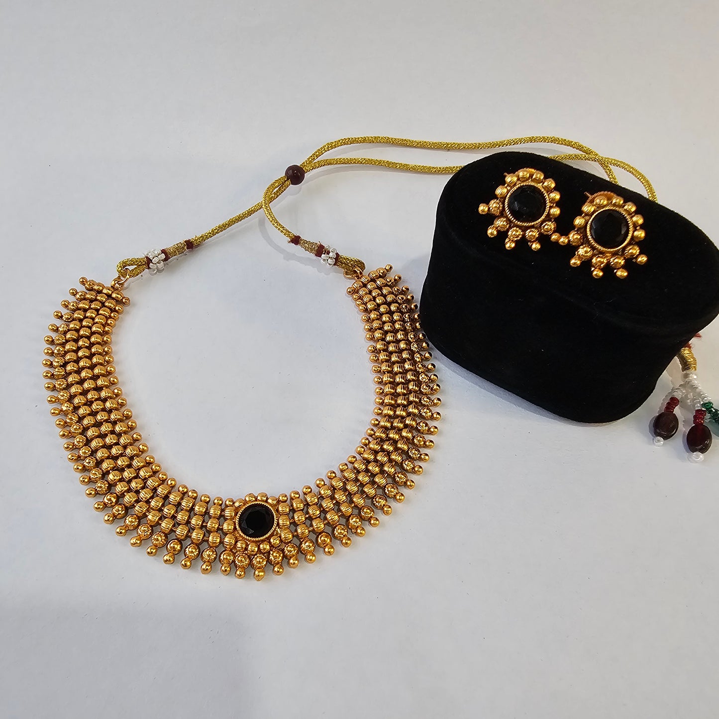 Angel Glitterz – Stone Accent Gold-Toned Choker Necklace Set (AG8100)