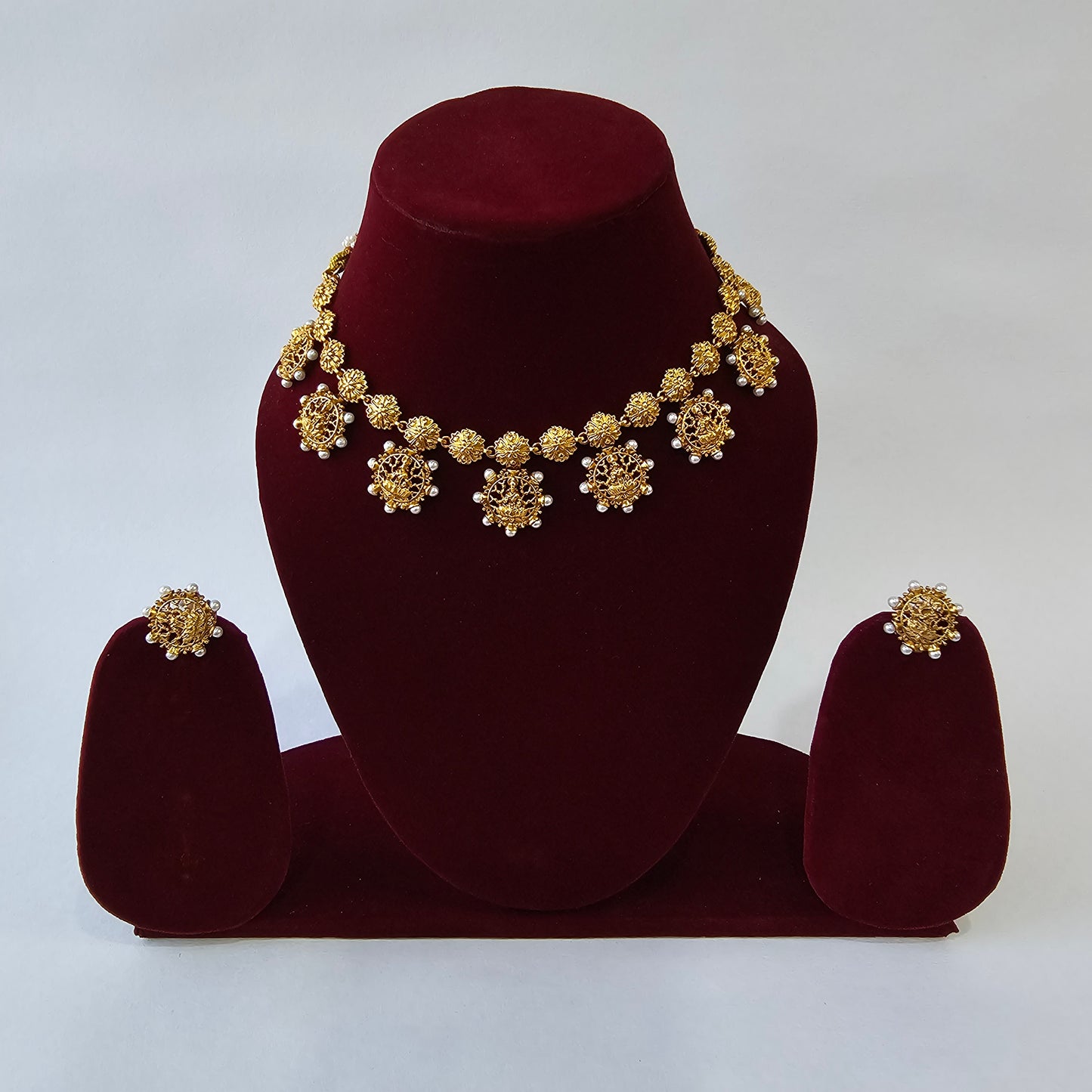 Angel Glitterz – Medallion Motif Temple Style Necklace Set (AG8103)