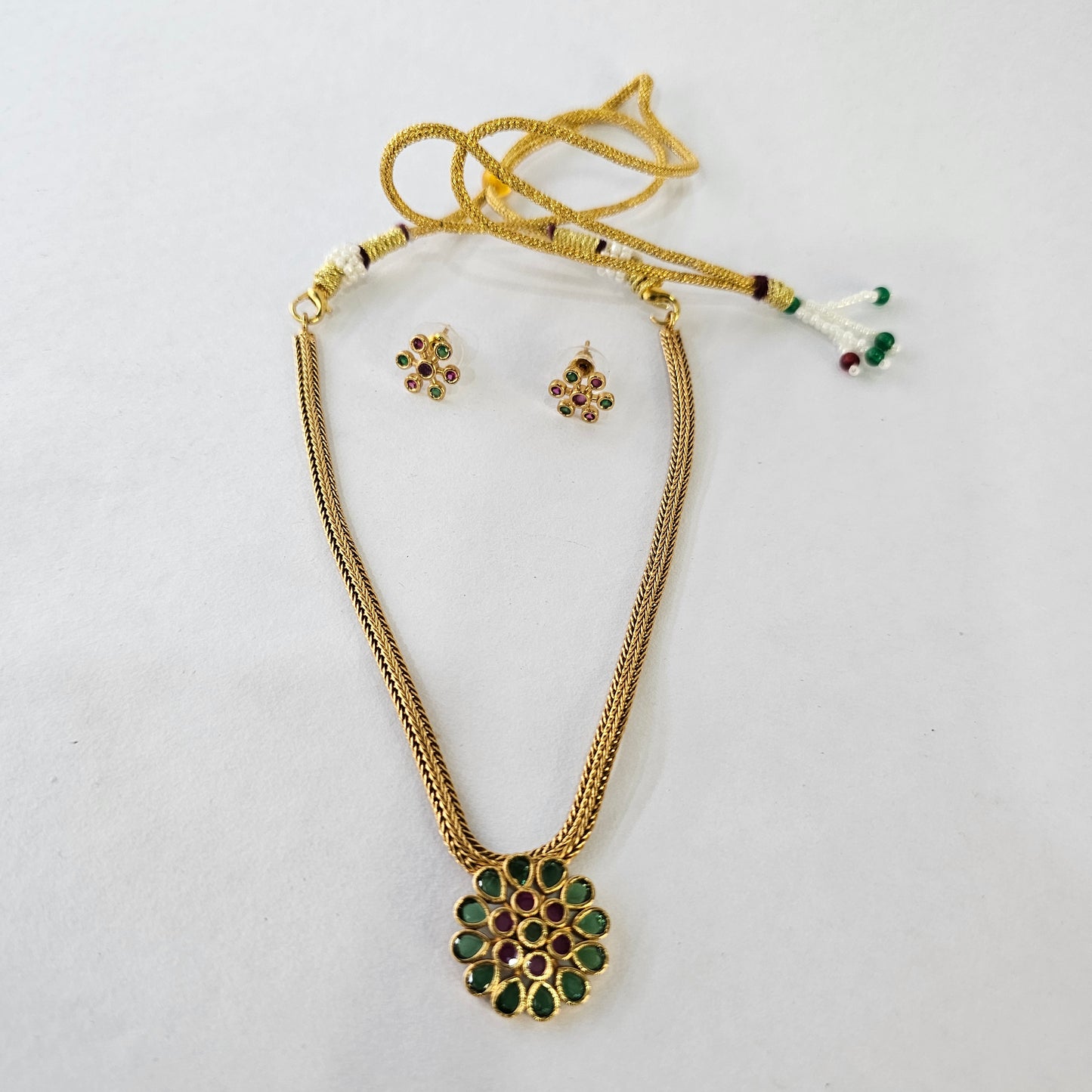 Angel Glitterz – Floral Medallion Choker Necklace Set (AG8111)
