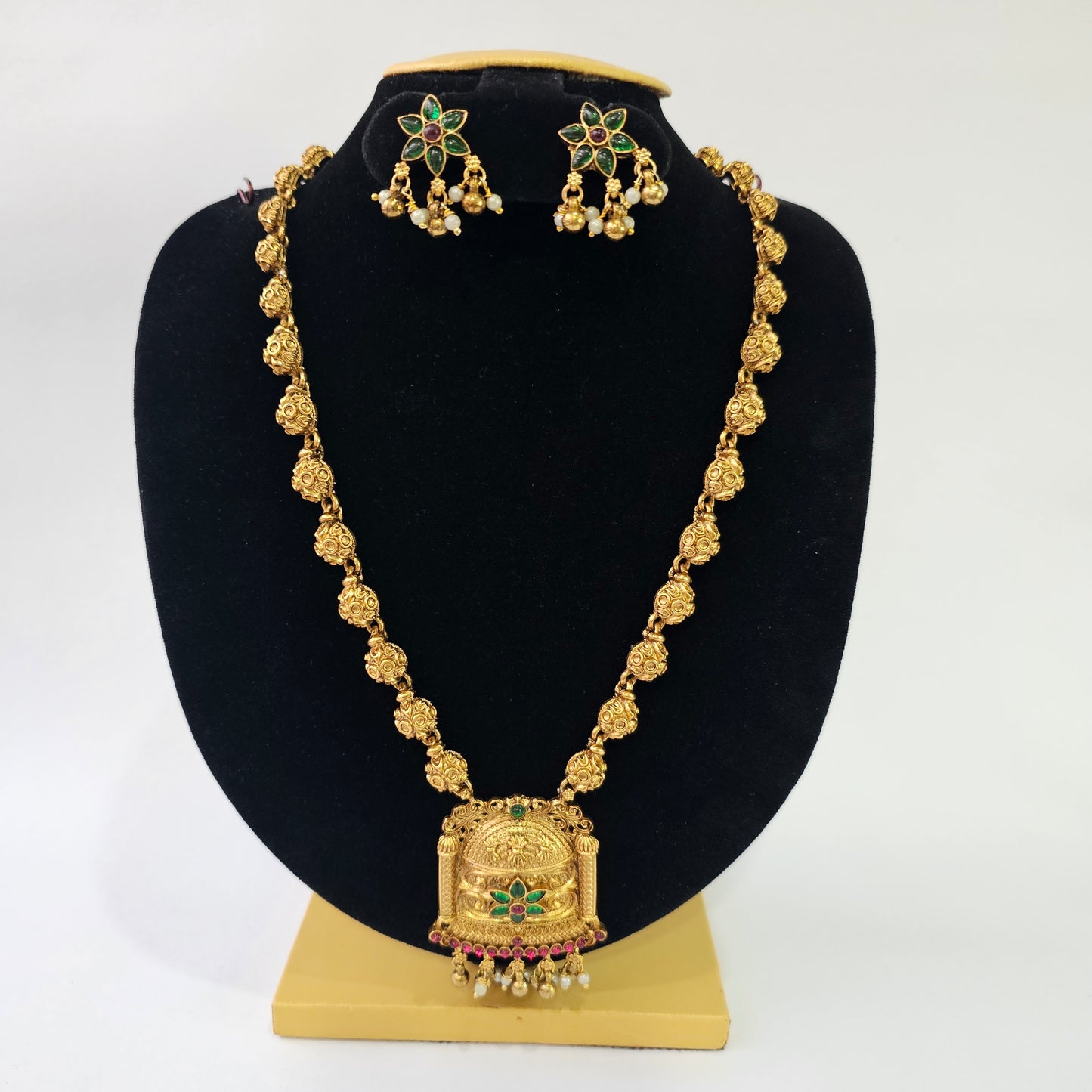 Angel Glitterz – Antique Medallion Non Idol Long Necklace Set (AG8115)