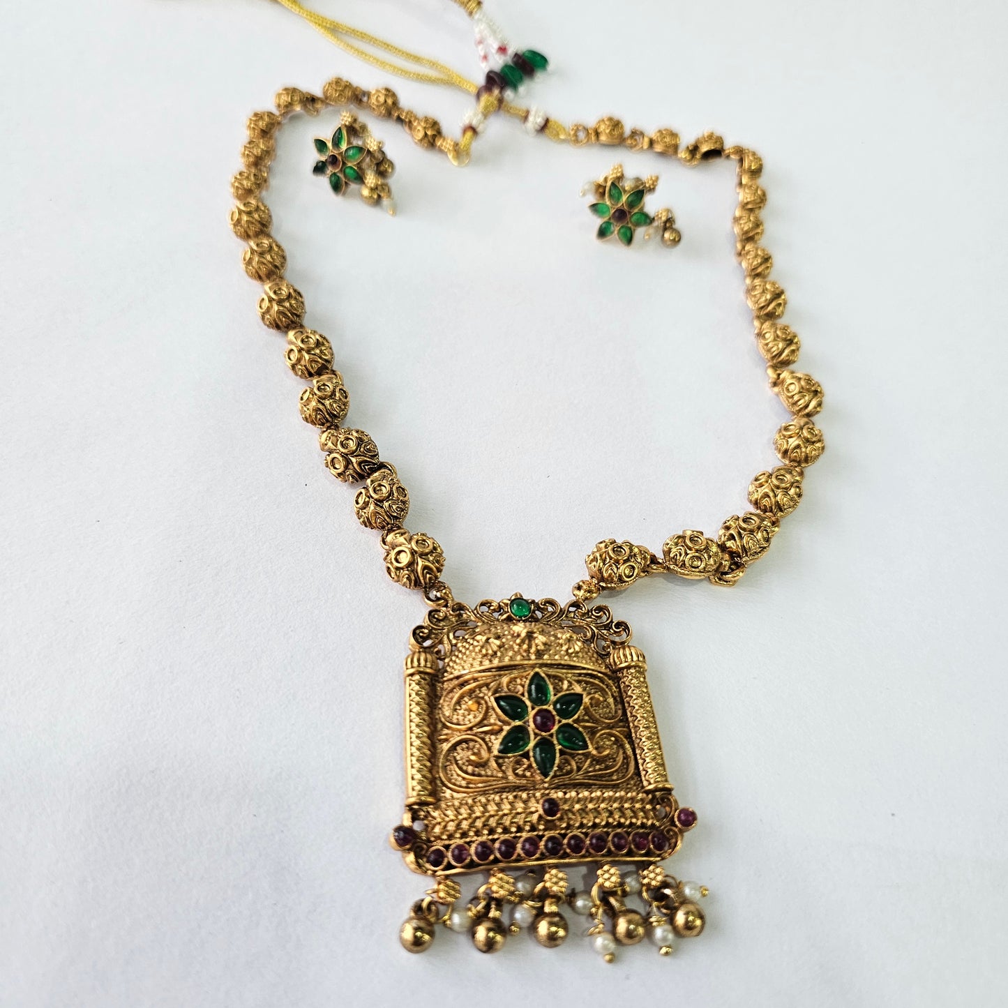 Angel Glitterz – Antique Medallion Non Idol Long Necklace Set (AG8115)