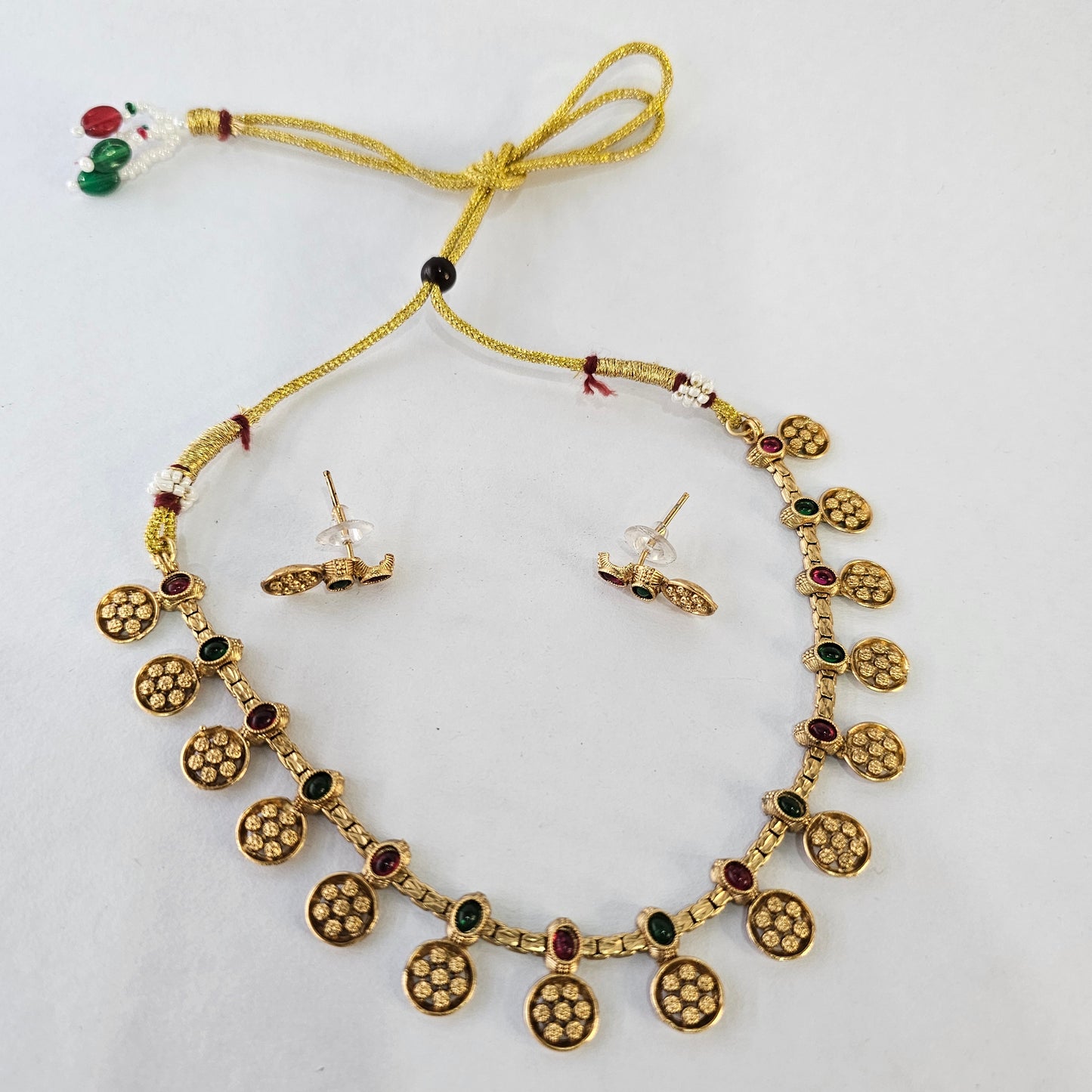 Angel Glitterz – Floral Coin style Non Idol Short Necklace Set (AG8118)