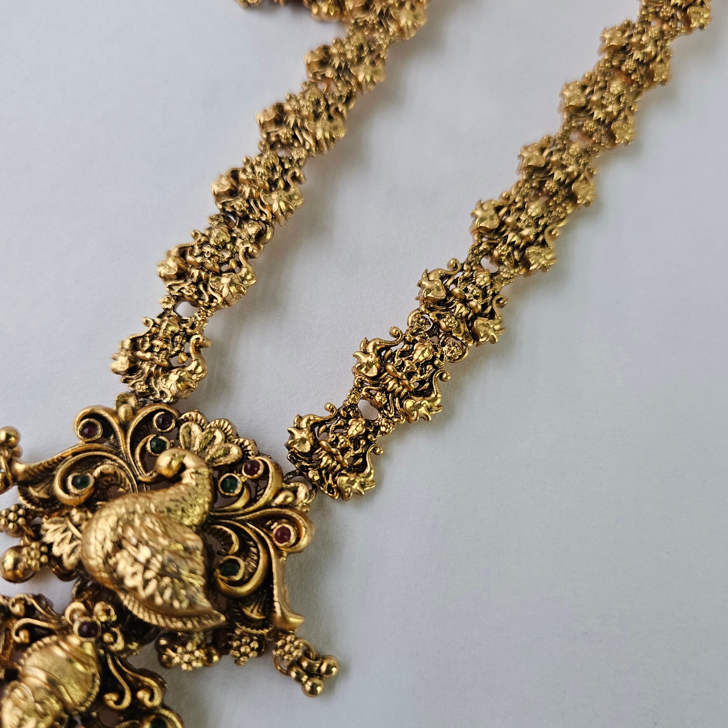 Angel Glitterz – Peacock Motif Temple Style Long Necklace Set (AG8126)