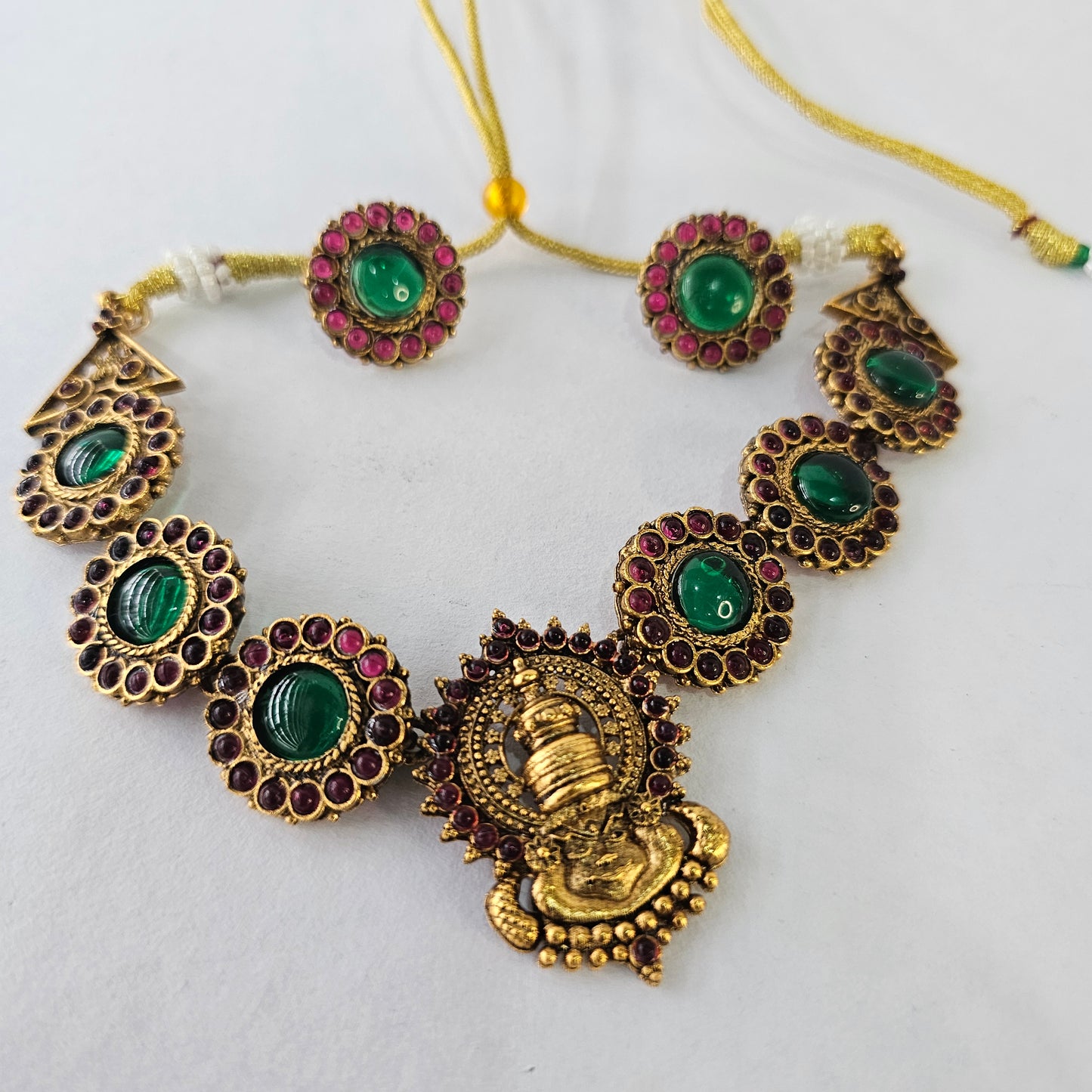 Angel Glitterz – Kathakali Stone Motif Short Necklace Set (AG8132)