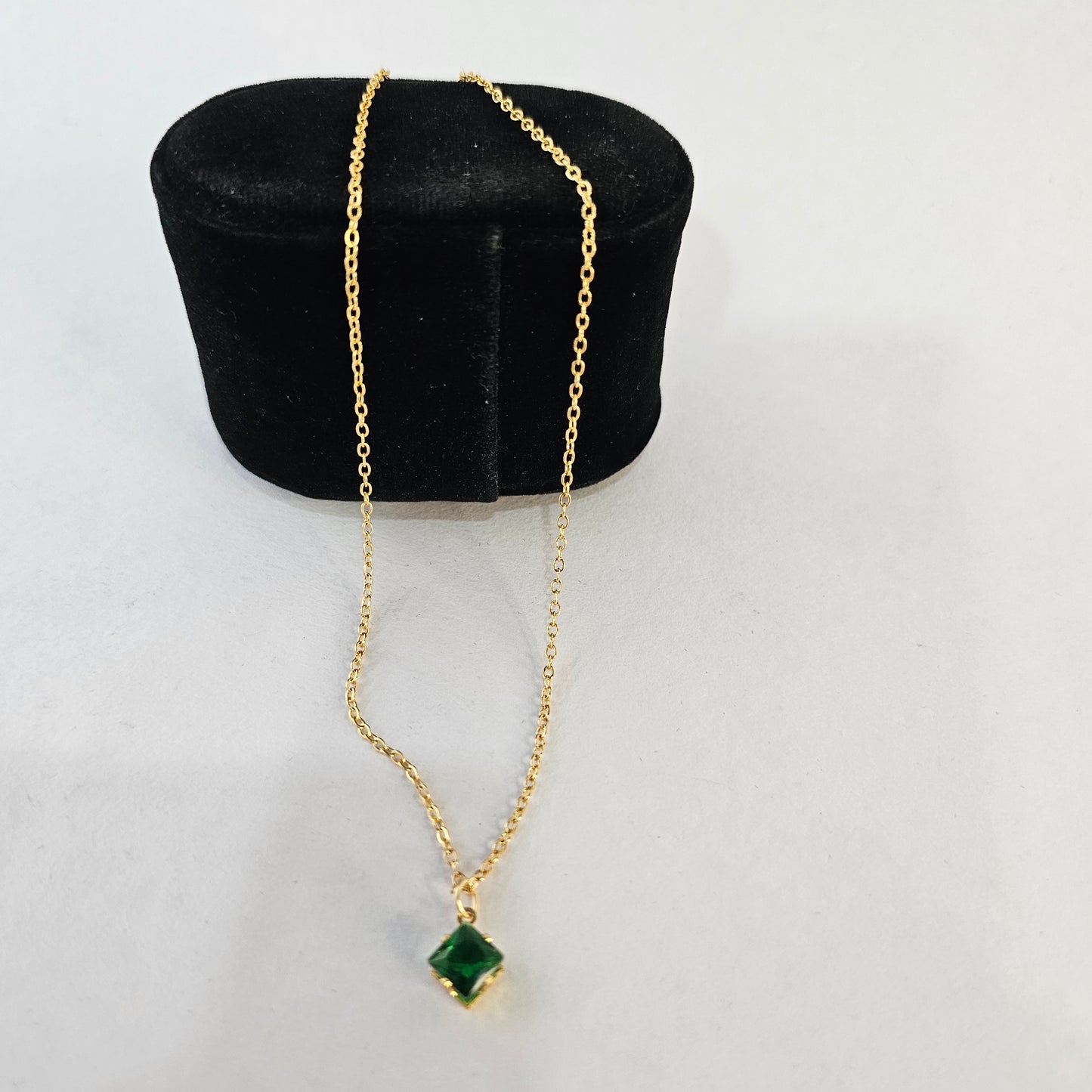 Angel Glitterz – Minimal Pendant Chain Necklace (AG8135)