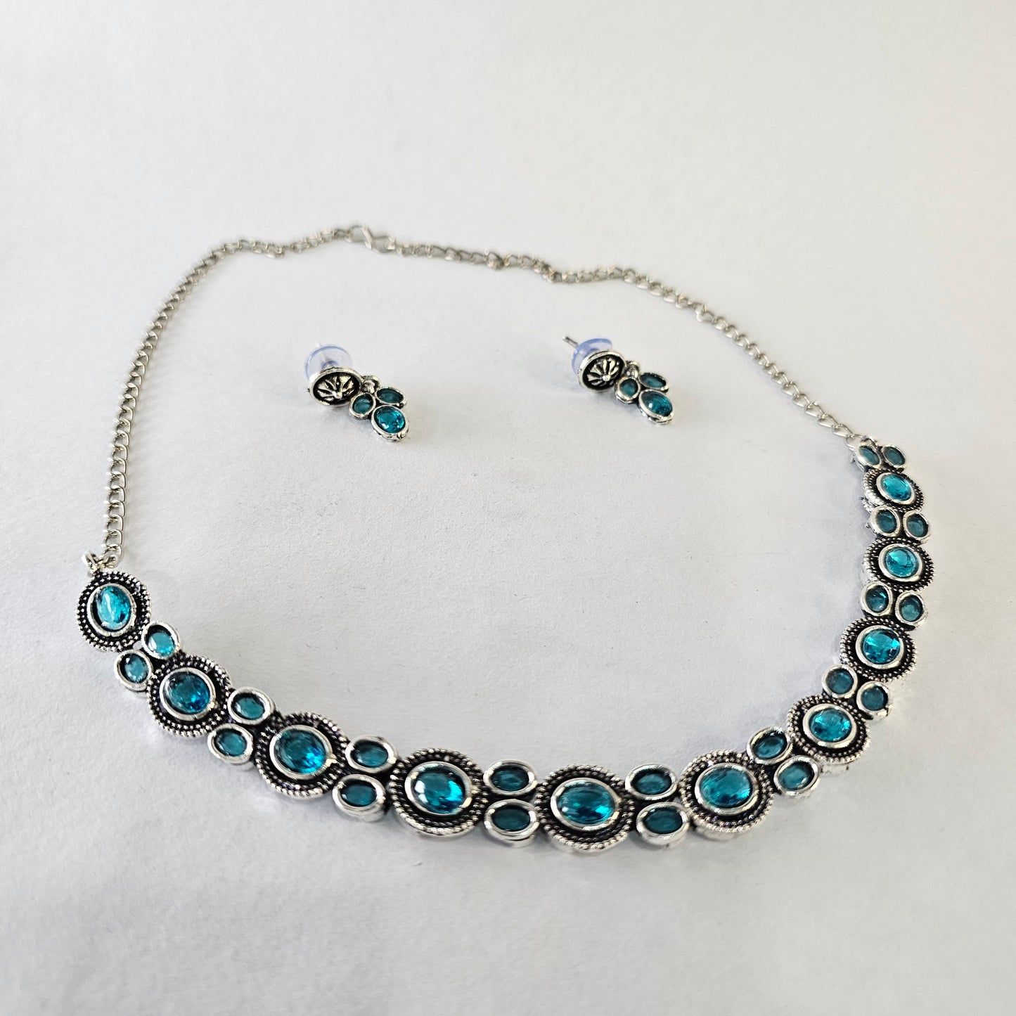 Angel Glitterz – Oxidised Oval Stone Accent Short Necklace Set (AG8136)