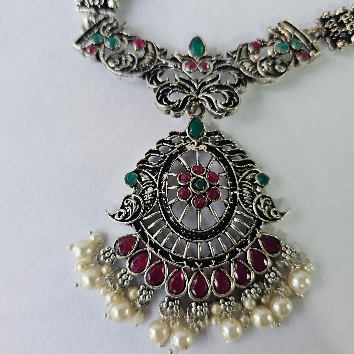 Angel Glitterz – Oxidised Ruby & Green Accent Long Necklace Set (AG8138)