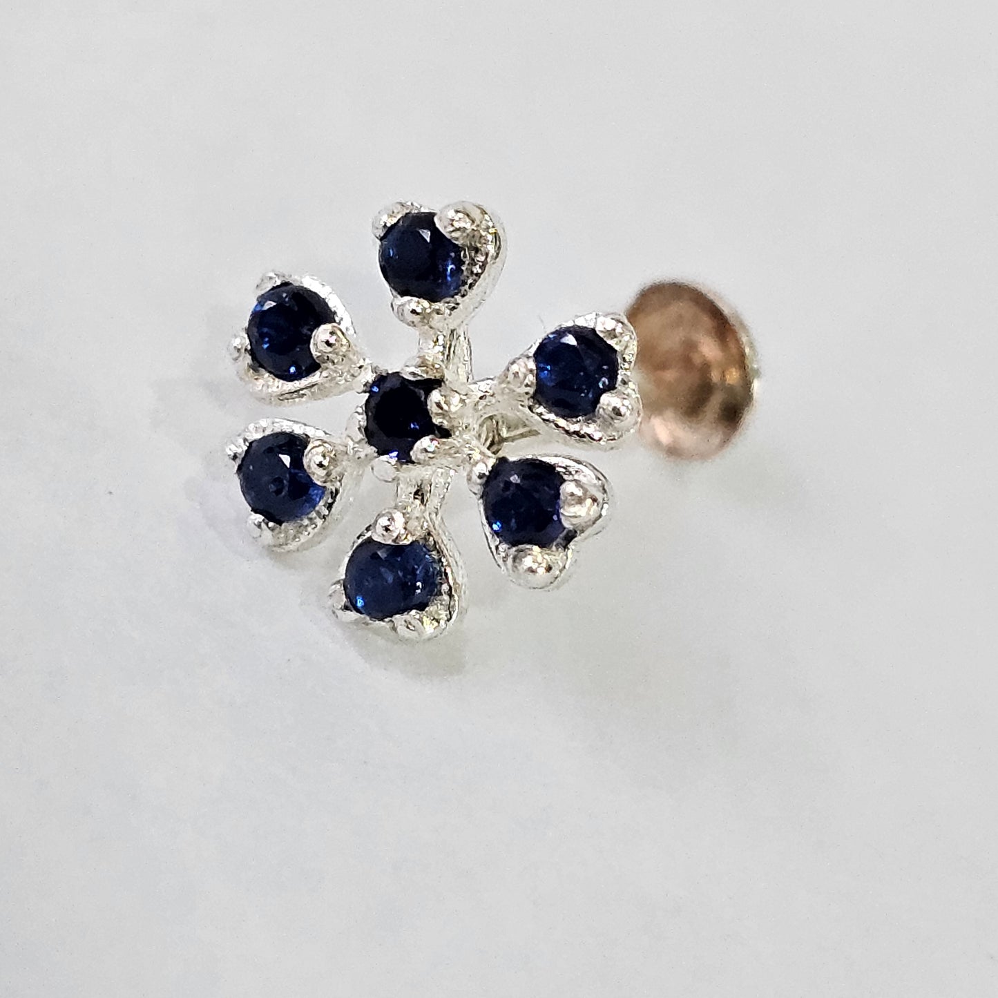 Angel Glitterz – Silver Floral Stone Nose Pin (AG8147)