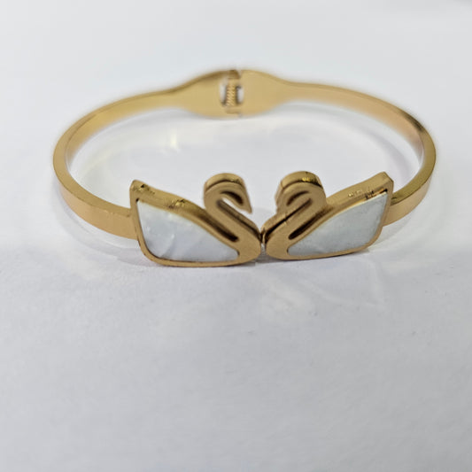 Angel Glitterz – Swan Grace Anti-Tarnish Bangle -Single piece (AG8153)