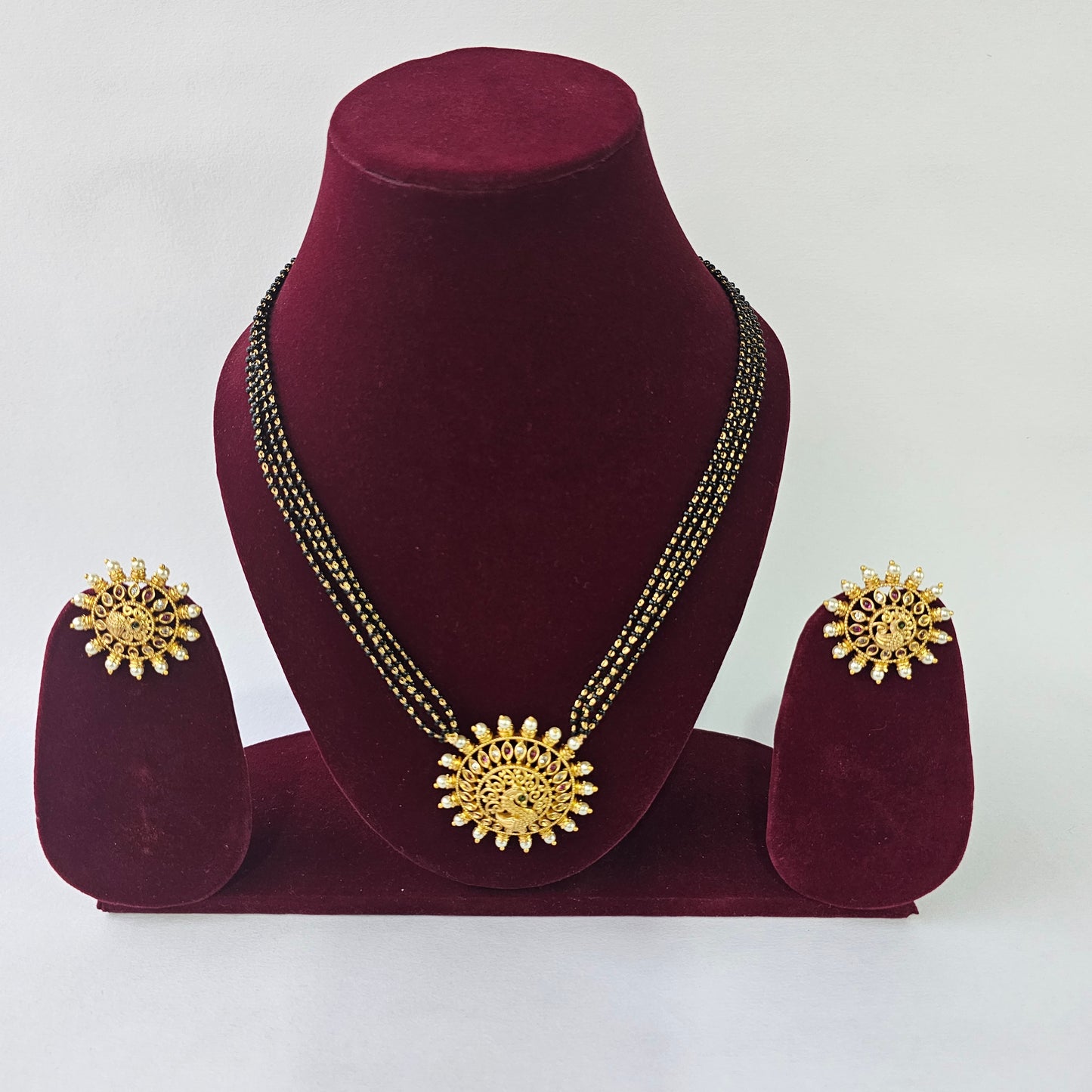 Angel Glitterz – Black Bead Pearl Peacock Medallion Necklace Set (AG8188)