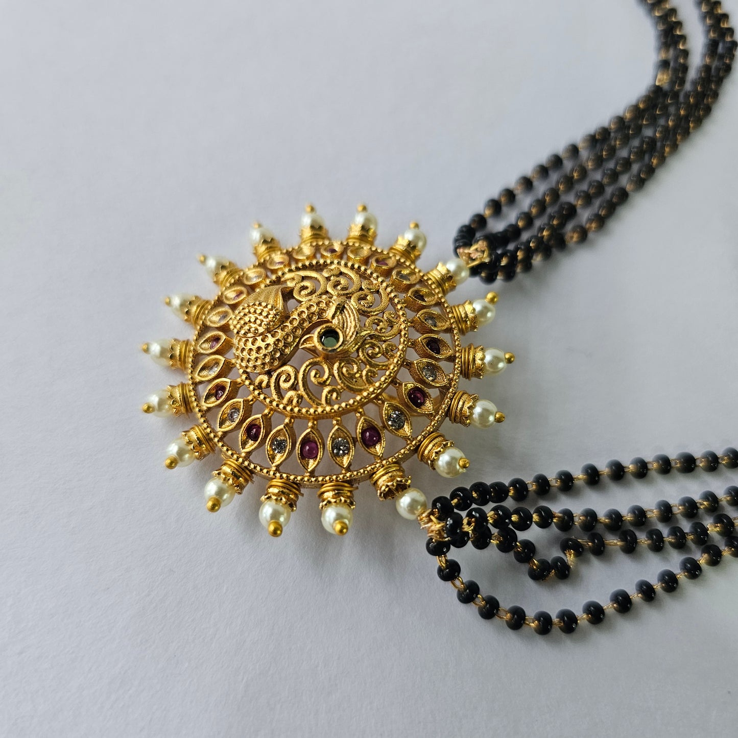 Angel Glitterz – Black Bead Pearl Peacock Medallion Necklace Set (AG8188)